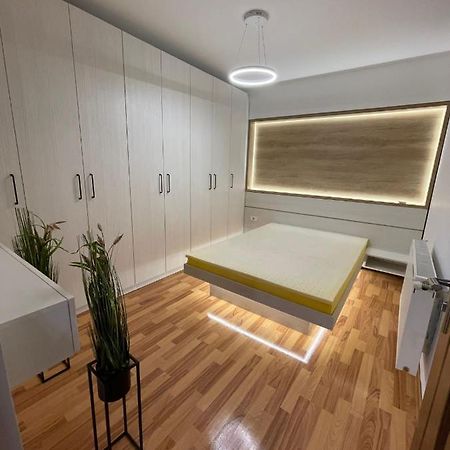 Iulius Loft Leilighet Iasi Eksteriør bilde